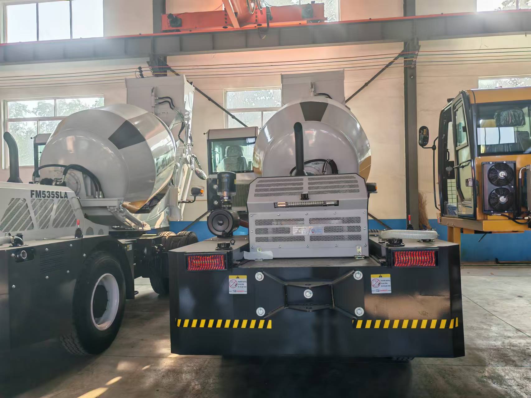 2,6 m³ Selbstladender Betonmis – Heavy Equipment Mixer Bewertung und Preis